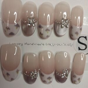 Elegant Nude and Silver Nail Set